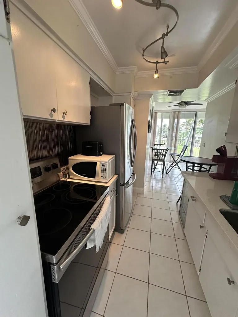 1221 Hillsboro Mile Hillsboro Beach FL 33062