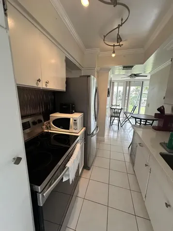 1221 Hillsboro Mile Hillsboro Beach FL 33062