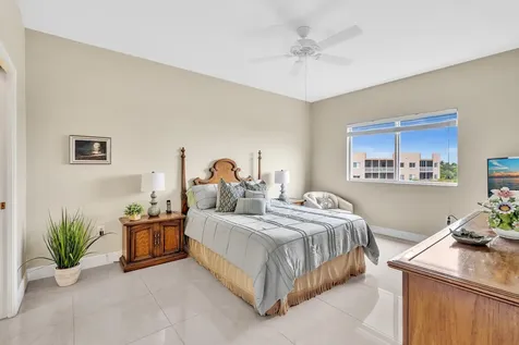 7735 Yardley Drive Tamarac FL 33321