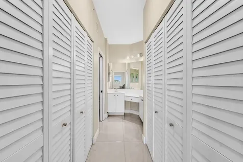 7735 Yardley Drive Tamarac FL 33321