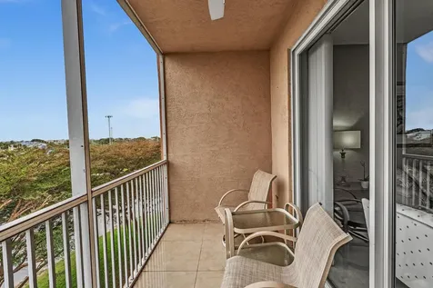 7735 Yardley Drive Tamarac FL 33321