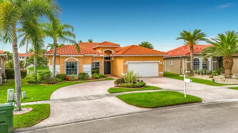 16322 NW 15th Street Pembroke Pines FL 33028