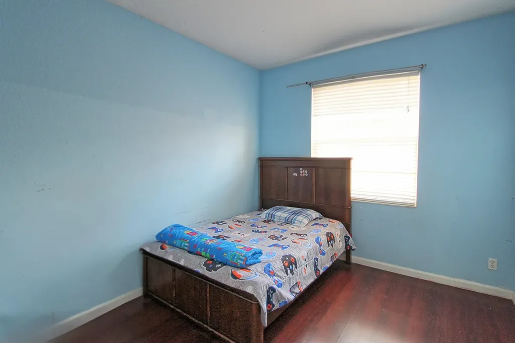 1796 SW Jamesport Drive Port St Lucie FL 34953