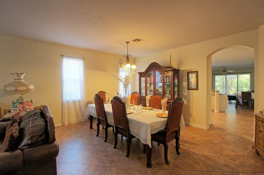 1796 SW Jamesport Drive Port St Lucie FL 34953