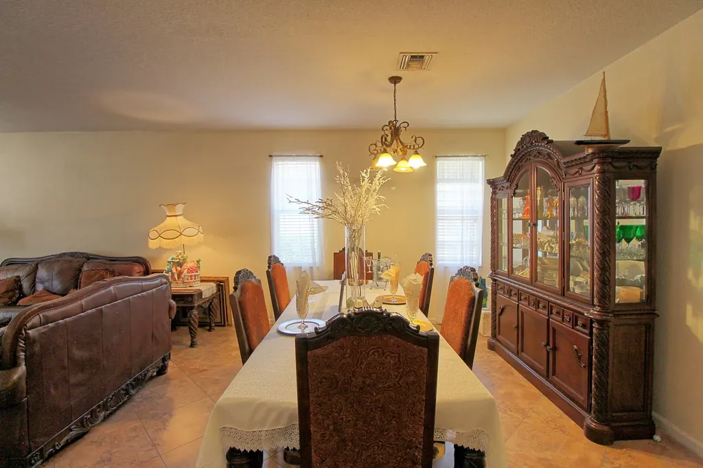 1796 SW Jamesport Drive Port St Lucie FL 34953