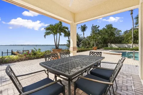 3984 SE Old St Lucie Boulevard Stuart FL 34996