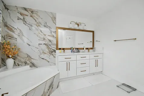 6744 Via Regina Boca Raton FL 33433