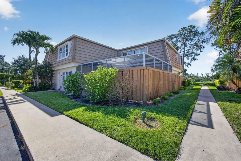 4280 Hazel Avenue Palm Beach Gardens FL 33410