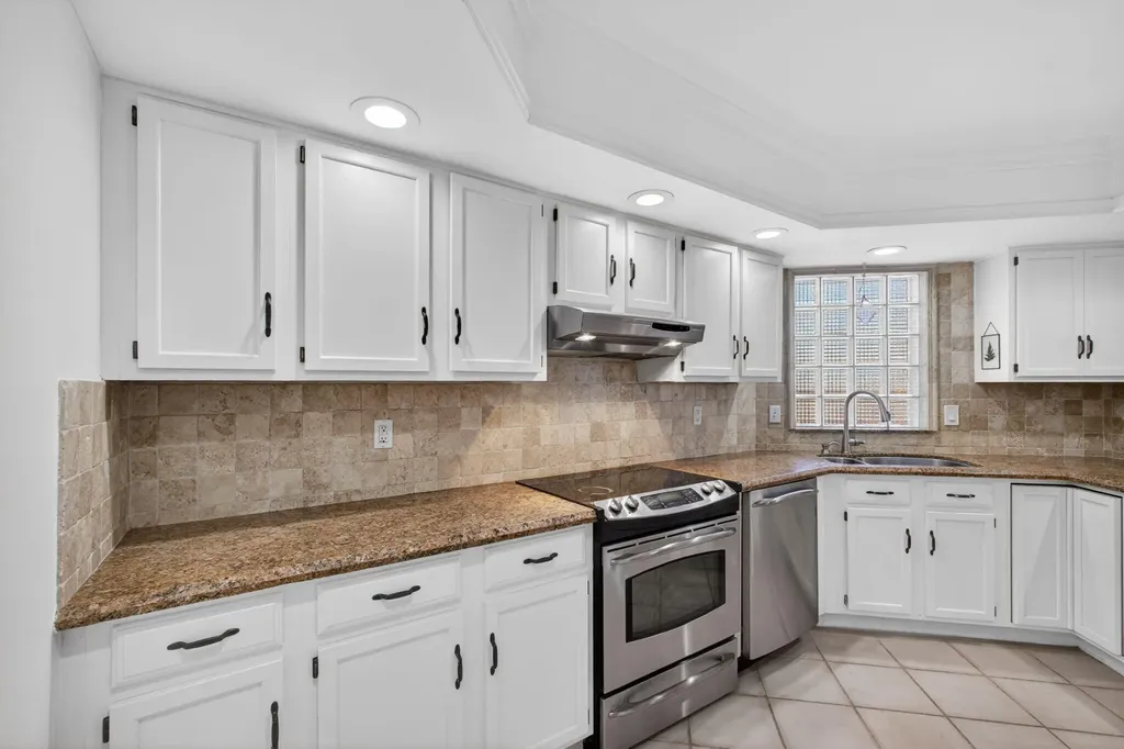 4280 Hazel Avenue Palm Beach Gardens FL 33410