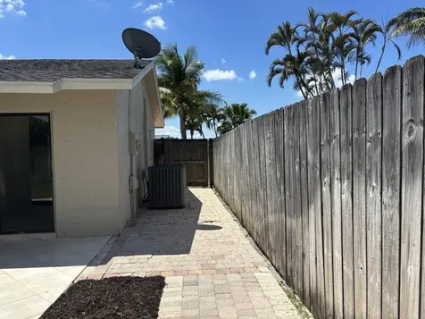 18460 Tapadero Terrace Boca Raton FL 33496