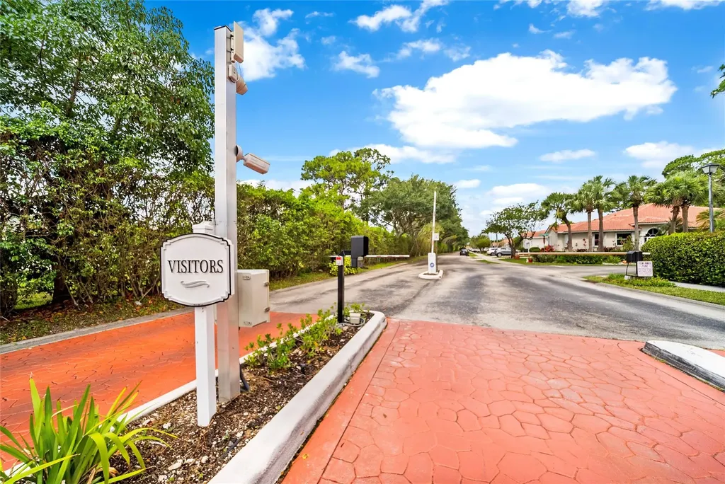 5021 S La Sedona Circle Delray Beach FL 33484