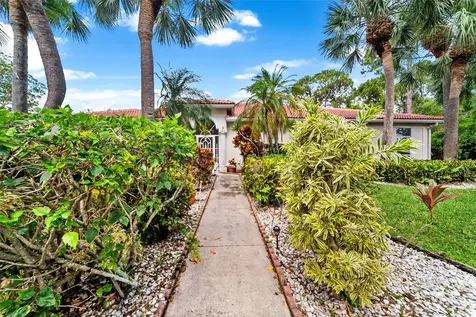 5021 S La Sedona Circle Delray Beach FL 33484