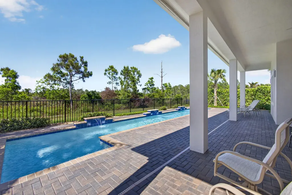 10074 Timber Creek Way Palm Beach Gardens FL 33412