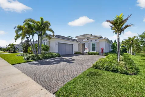 10074 Timber Creek Way Palm Beach Gardens FL 33412