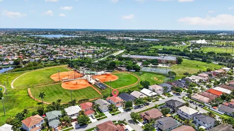 2853 SW 174th Avenue Miramar FL 33029