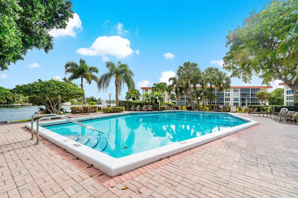 3100 NE 48th Court Lighthouse Point FL 33064