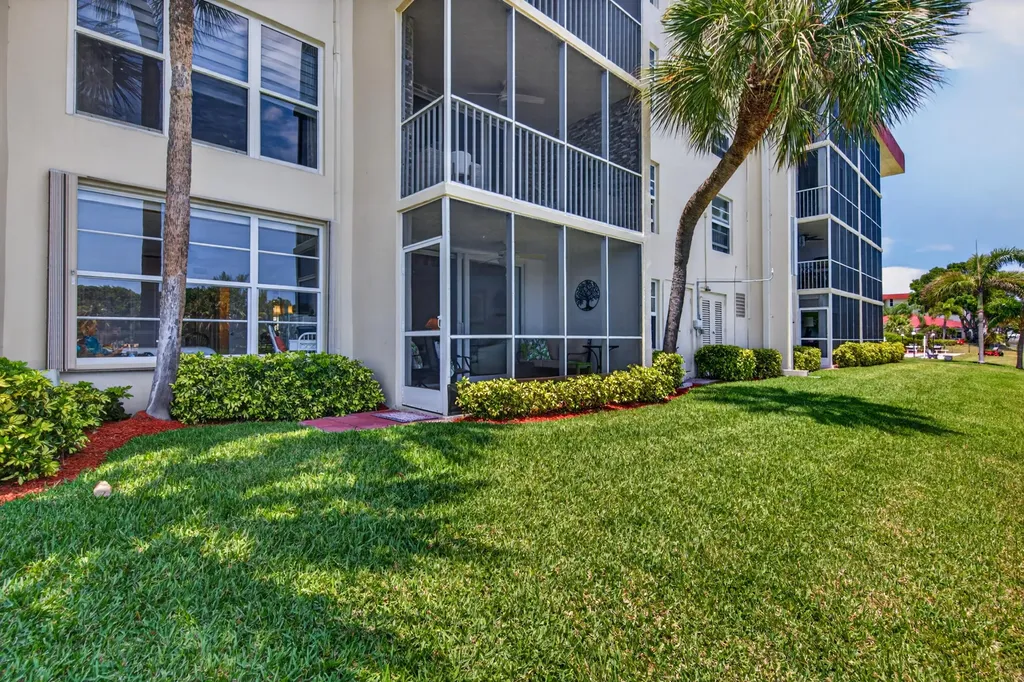 3100 NE 48th Court Lighthouse Point FL 33064