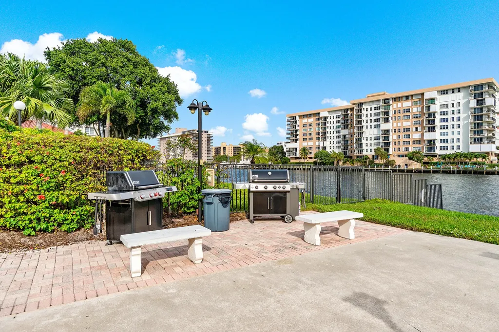 3100 NE 48th Court Lighthouse Point FL 33064