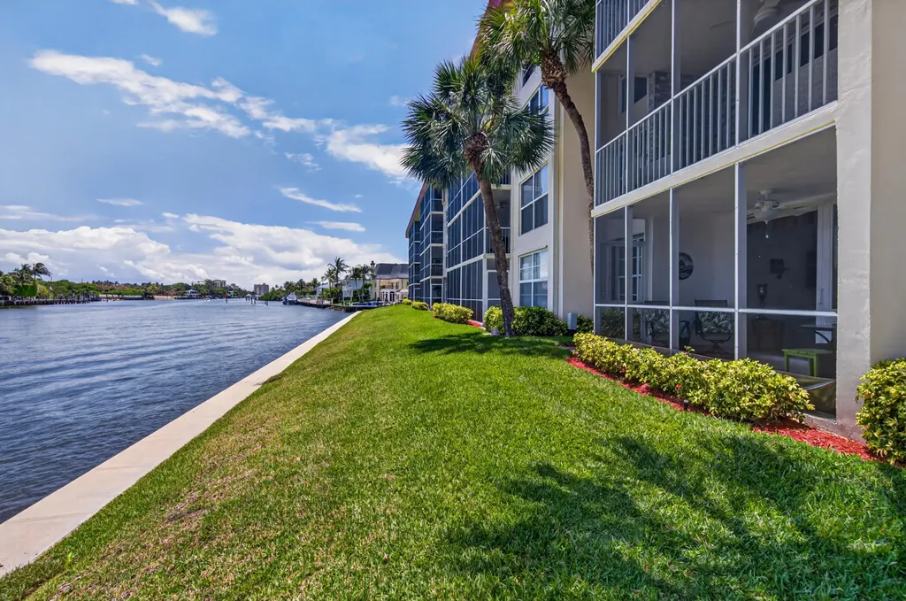 3100 NE 48th Court Lighthouse Point FL 33064
