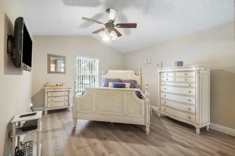 1804 Rosewood Way Palm Beach Gardens FL 33418
