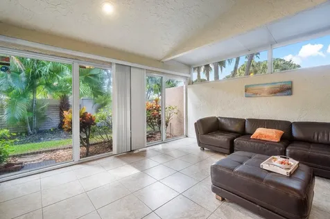 1804 Rosewood Way Palm Beach Gardens FL 33418