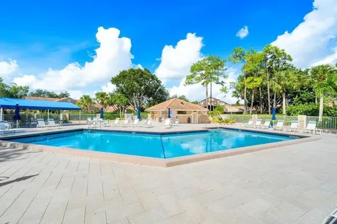 1804 Rosewood Way Palm Beach Gardens FL 33418
