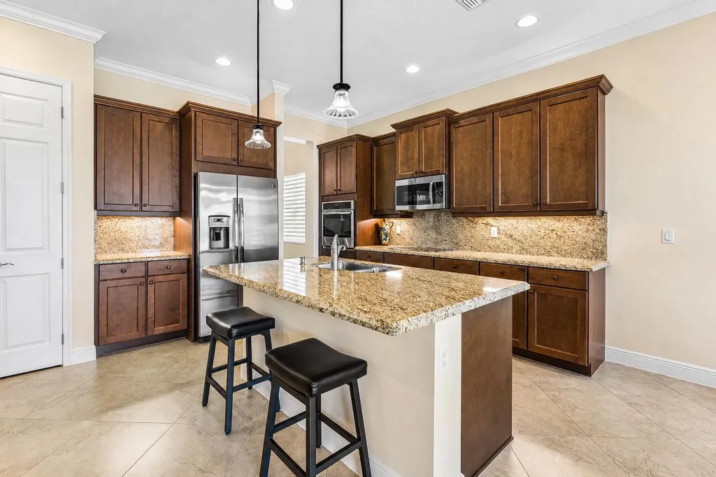 3028 Strada Court Royal Palm Beach FL 33411