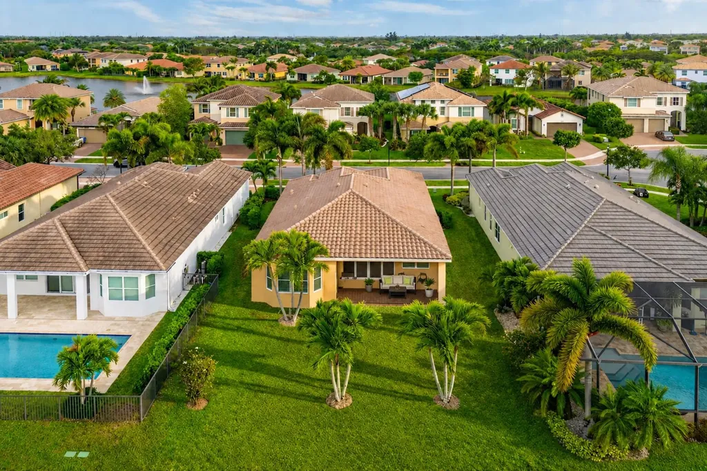 3028 Strada Court Royal Palm Beach FL 33411