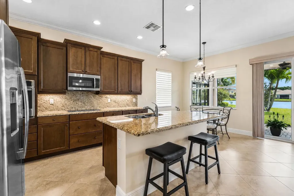 3028 Strada Court Royal Palm Beach FL 33411