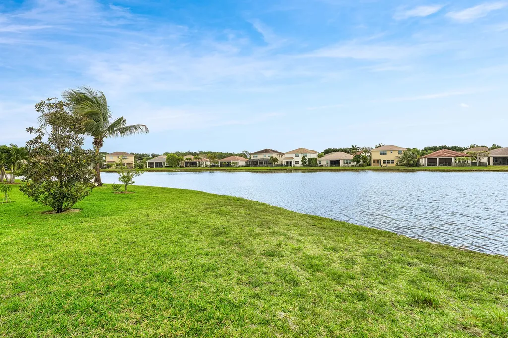 3028 Strada Court Royal Palm Beach FL 33411