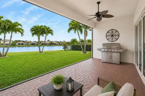 3028 Strada Court Royal Palm Beach FL 33411