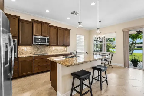 3028 Strada Court Royal Palm Beach FL 33411
