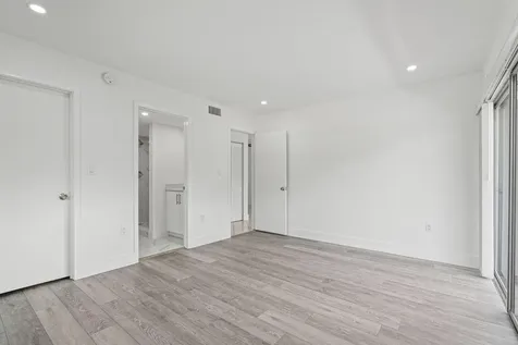 9227 SW 87th Avenue Miami FL 33176