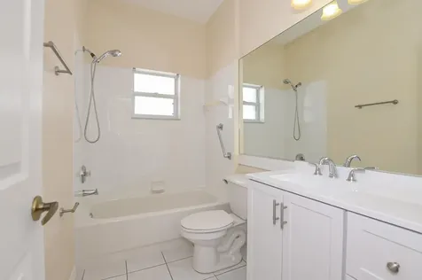 549 NW Portofino Lane Port St Lucie FL 34986