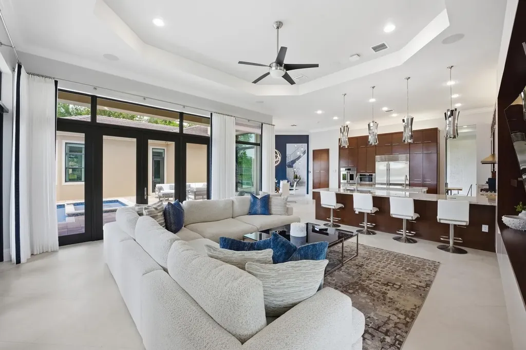16919 Crown Bridge Drive Delray Beach FL 33446