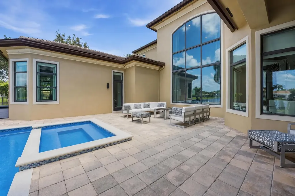 16919 Crown Bridge Drive Delray Beach FL 33446