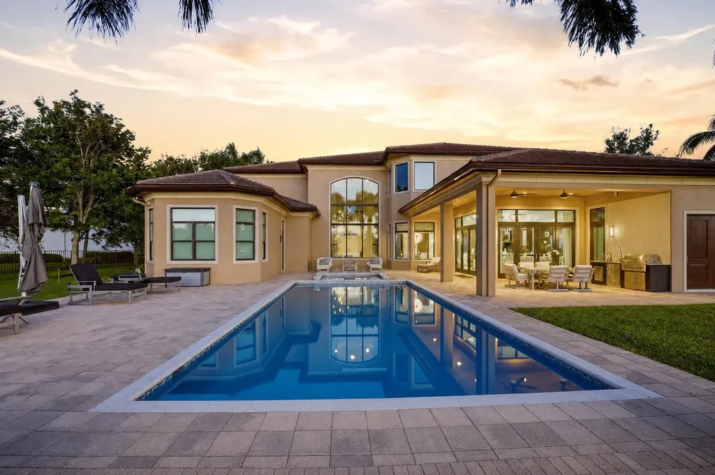 16919 Crown Bridge Drive Delray Beach FL 33446