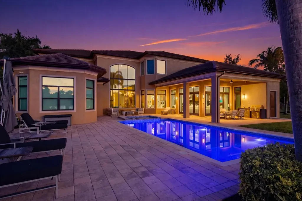 16919 Crown Bridge Drive Delray Beach FL 33446