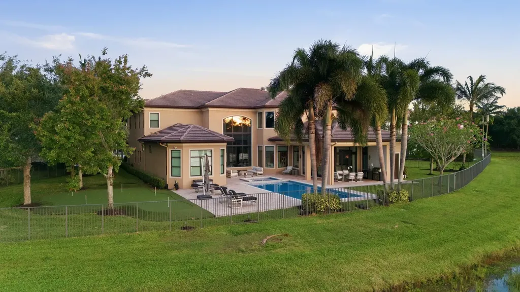 16919 Crown Bridge Drive Delray Beach FL 33446