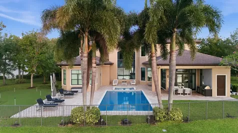 16919 Crown Bridge Drive Delray Beach FL 33446