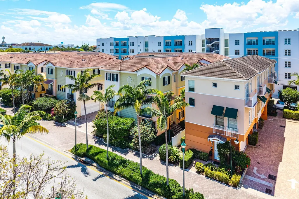 150 NE 6th Avenue Delray Beach FL 33483
