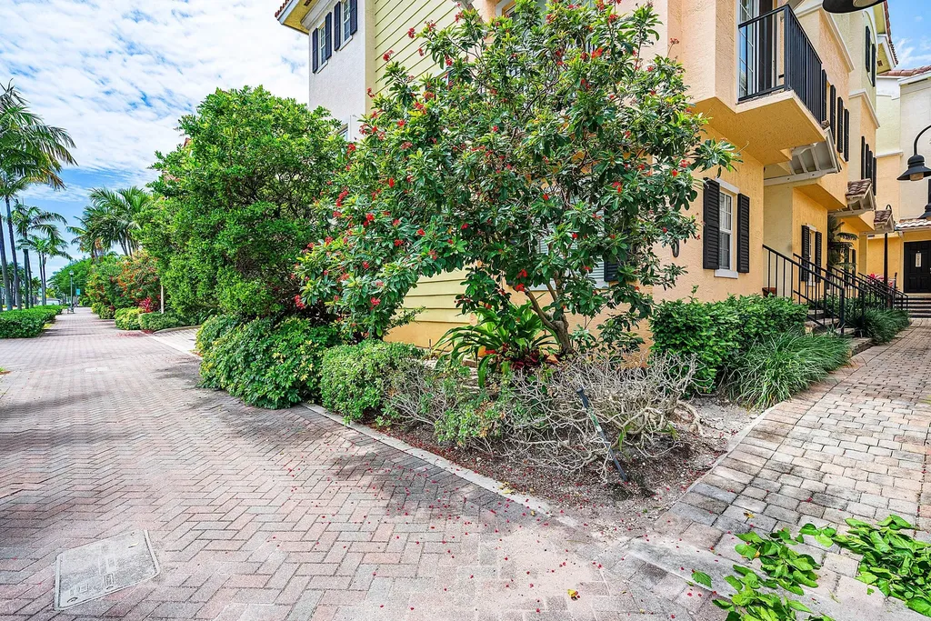 150 NE 6th Avenue Delray Beach FL 33483