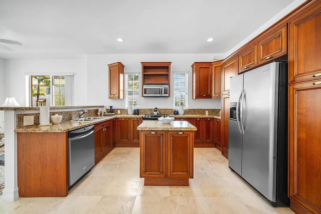 150 NE 6th Avenue Delray Beach FL 33483