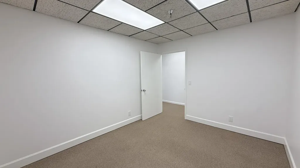 631 Us-1 North Palm Beach FL 33408