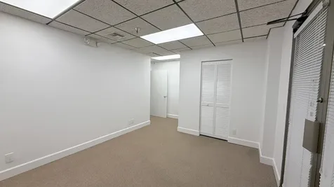 631 Us-1 North Palm Beach FL 33408