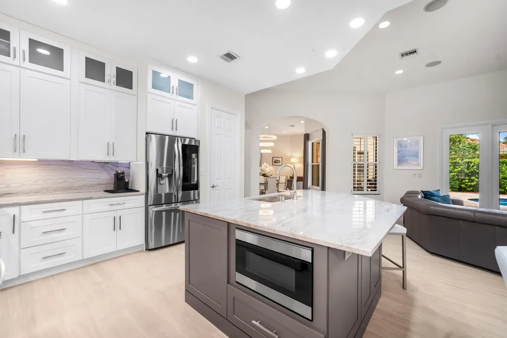 6802 NW 108th Avenue Parkland FL 33076