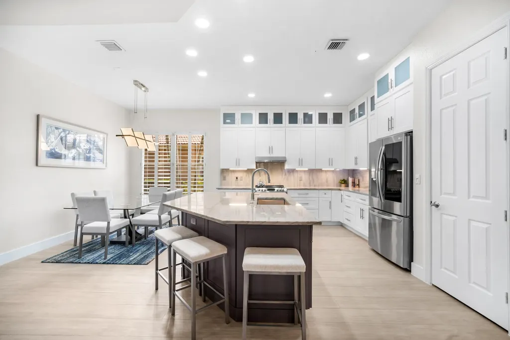 6802 NW 108th Avenue Parkland FL 33076