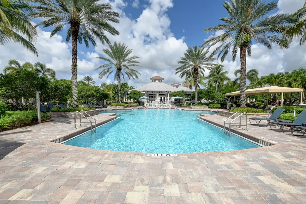 6802 NW 108th Avenue Parkland FL 33076