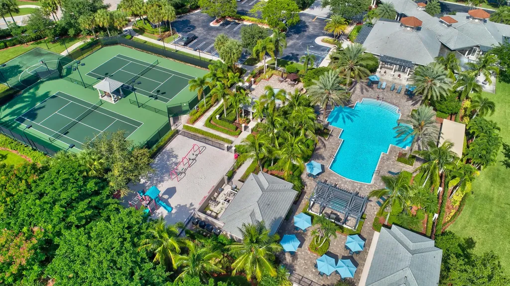 6802 NW 108th Avenue Parkland FL 33076