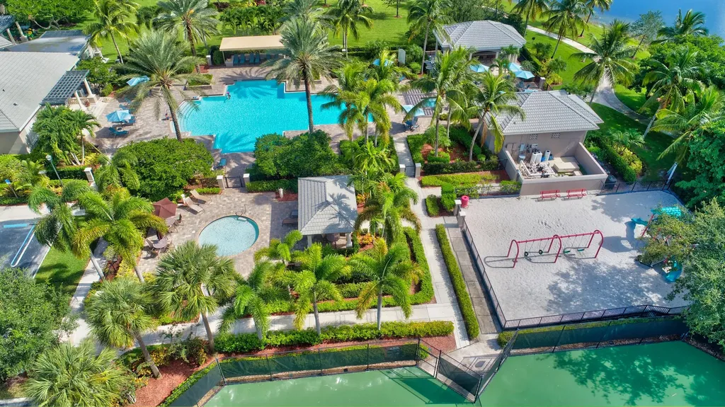 6802 NW 108th Avenue Parkland FL 33076